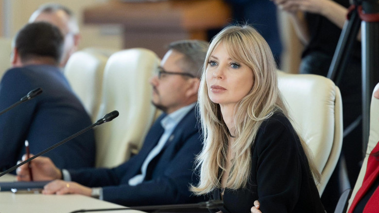 Victoria Stoiciu (PSD): Pilonul II de pensii n-a fost despre oameni. Schimbarile protejeaza interesul financiar al administratorilor Imagine