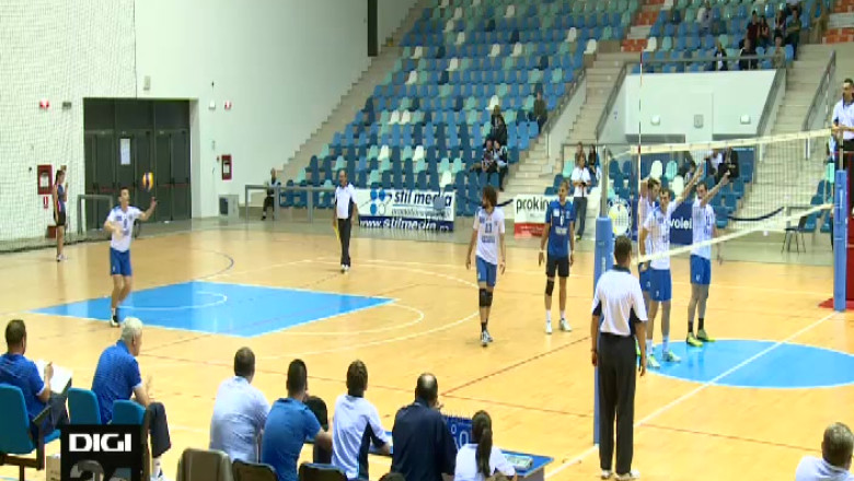 Victorie categorica, la debut, pentru voleibalisti. SCM "U" Craiova - Unirea Dej, 3-0 Imagine