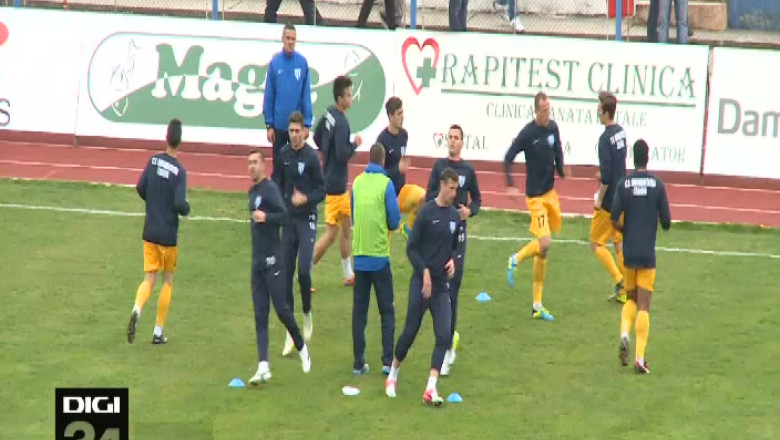 Victorie de sase puncte. CSM Rm. Valcea - CS Universitatea, 0-1 Imagine