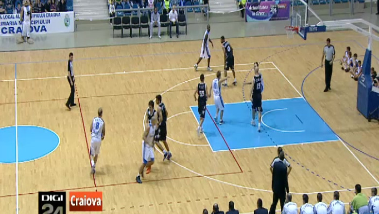 Victorie la limita pentru baschetbalistii craioveni Imagine