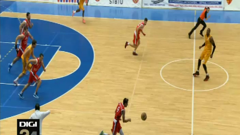 Victorie pentru CSU Sibiu Imagine