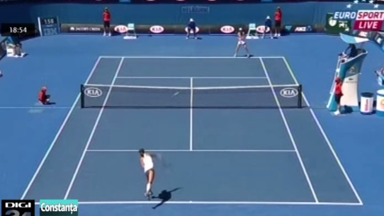 Victorii clare la Melbourne. Halep si Hanescu si-au invins adversarii  Imagine