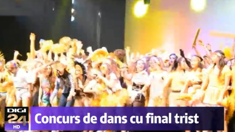 VIDEO 40 de tinere, ranite la un concurs de dans in California. Scena pe care se aflau 250 de concurente s-a prabusit Imagine