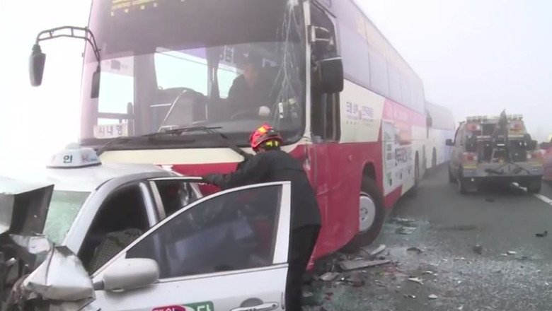 VIDEO. Accident cu 100 de vehicule in Coreea de Sud: doi morti si peste 60 de raniti Imagine