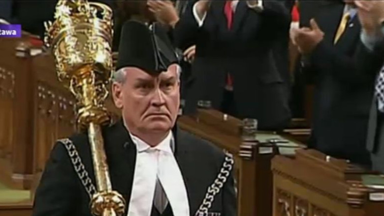 VIDEO. Aplauze pentru eroul de la Ottawa. Seful securitatii din Parlamentul canadian l-a ucis pe atacator Imagine