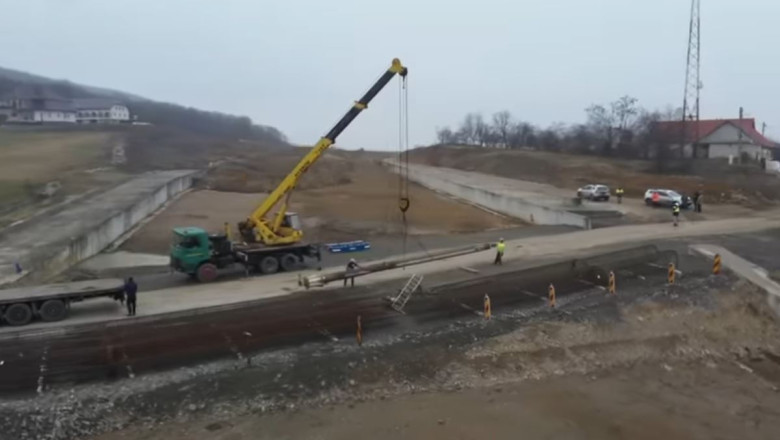 VIDEO Au inceput lucrarile pe Suplacu de Barcau - Chiribis, parte a Autostrazii Transilvania. Cand vor fi finalizate Imagine