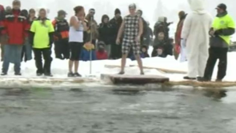 VIDEO. Baie la copca, in scop umanitar Imagine