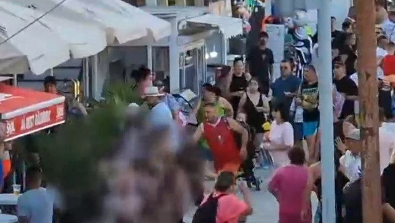 VIDEO Bataie la o terasa din Eforie. Patru turisti si-au dat pumni si picioare, apoi au ajuns la politie Imagine