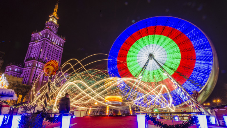 VIDEO. Capitalele europene, luminate feeric de Craciun Imagine
