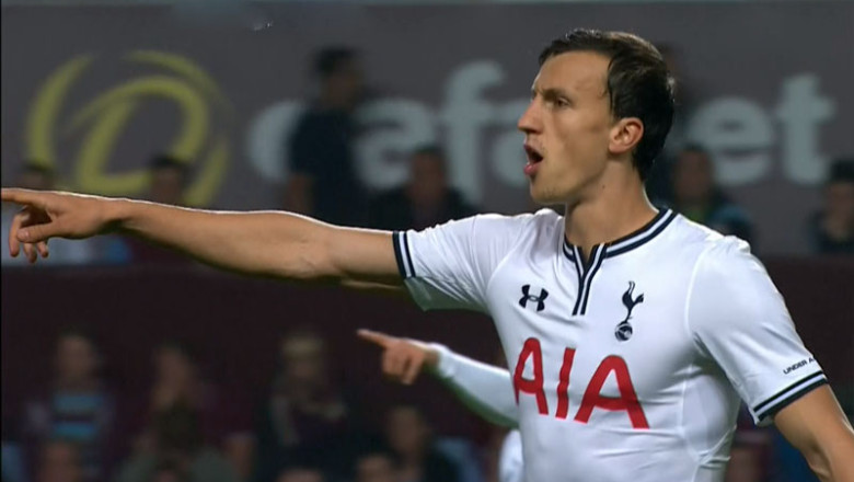 VIDEO. Chiriches a debutat la Tottenham, intr-un meci castigat cu 4-0 in fata lui Aston Villa Imagine