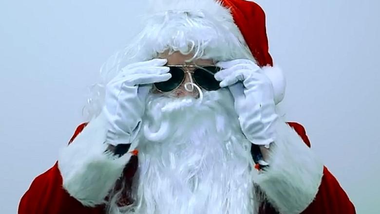 VIDEO Cu dedicatie pentru cea mai eficienta agentie de spionaj: „NSA vine in orasul nostru!”, parodie de Craciun american Imagine