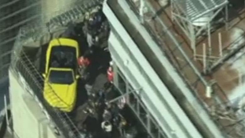 VIDEO. Cu masina pe Empire State Building. Cum a ajuns un Ford Mustang la etajul 86 Imagine