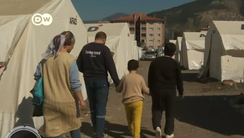 VIDEO Cum arata acum viata supravietuitorilor cutremurelor devastatoare din Turcia: „De atunci, nu am mai putut sa plang” Imagine