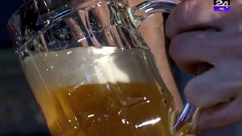 VIDEO. Cum se filmeaza berea in reclame Imagine