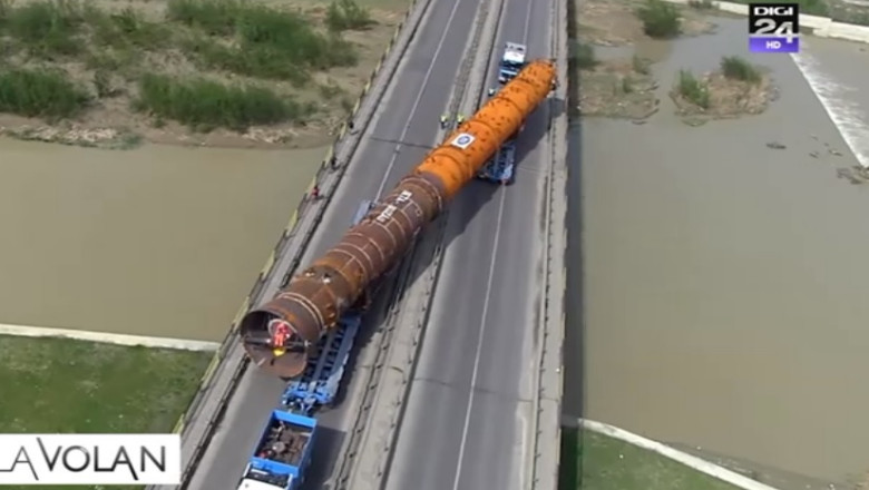VIDEO. Cum se pregateste un transport agabaritic Imagine
