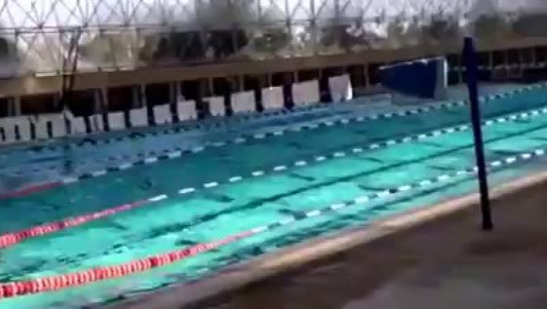VIDEO Cum se vede un cutremur de 7,4 pe scala Richter in apa dintr-o piscina Imagine