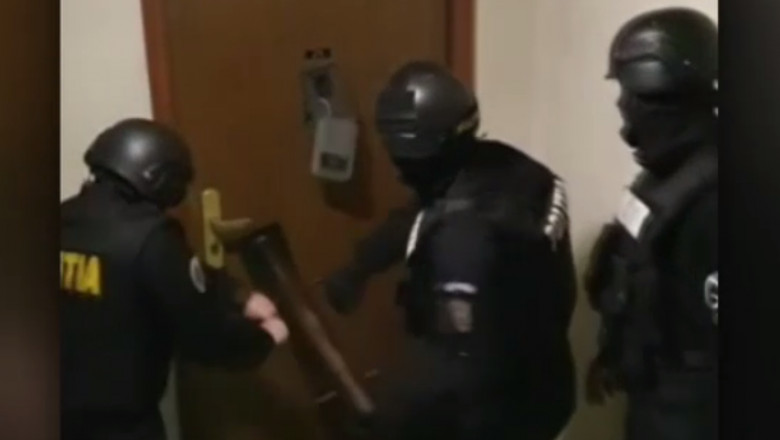 VIDEO. Cunoscutul interlop Fane Capatana, arestat dupa ce s-a dat drept politist, ca sa-i fure banii unui strain prin metoda „Maradona” Imagine