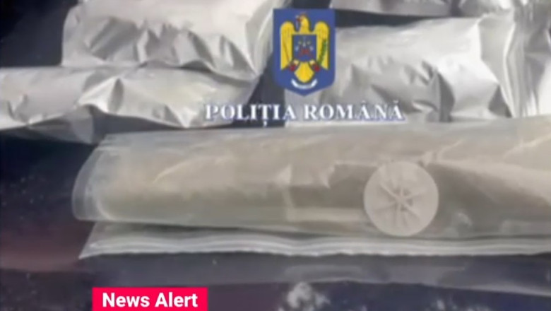 VIDEO Doi dealeri de droguri au fost prinsi de politisti dupa o urmarire prin traficul din Bucuresti Imagine