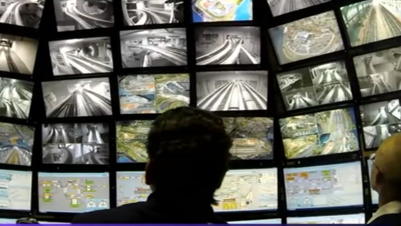 VIDEO. Doi ingineri au creat o macheta a Rusiei de numai 800 de metri patrati Imagine