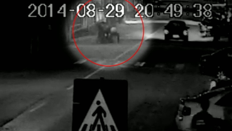 VIDEO. Eroarea comica a politistilor din Vintu. Au incercat sa demonstreze acuzatii de ultraj cu filmul propriei lor agresiuni Imagine