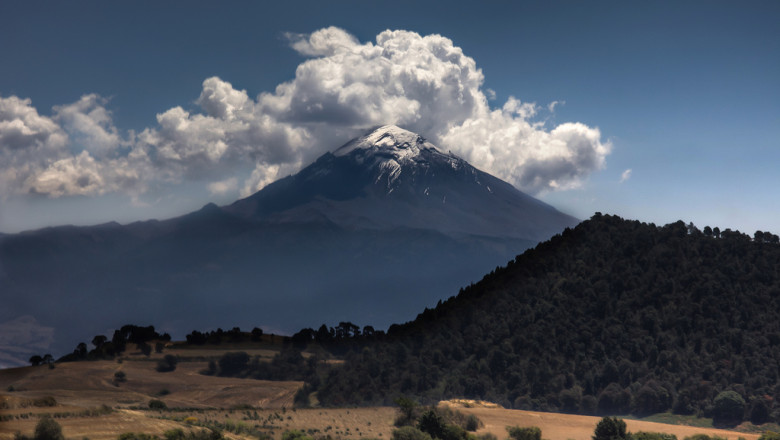 VIDEO. Eruptie spectaculoasa a vulcanului Popocatepetl Imagine
