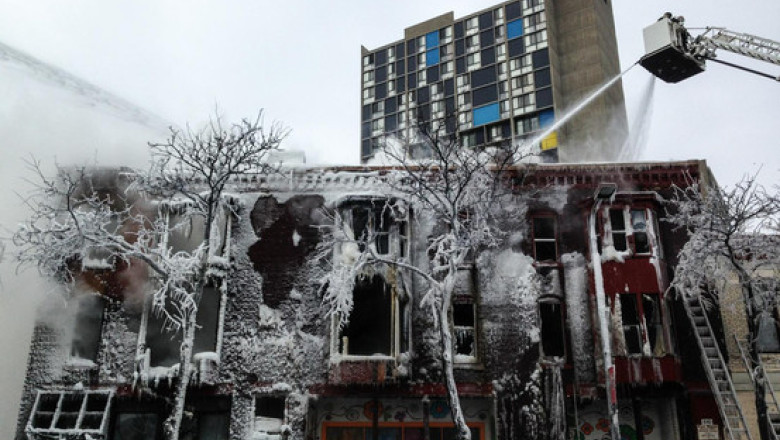 VIDEO. Explozie in Minneapolis. 13 oameni au fost raniti in urma deflagratiei Imagine