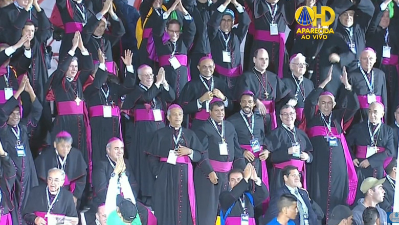 VIDEO. Flash mob cu episcopi la Rio Imagine