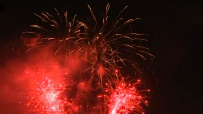 VIDEO. Focuri de artificii pentru imnul SUA Imagine