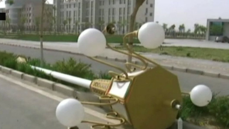 VIDEO. Furtuna de nisip in nordul Chinei. Vizibilitatea s-a redus la 10 metri Imagine