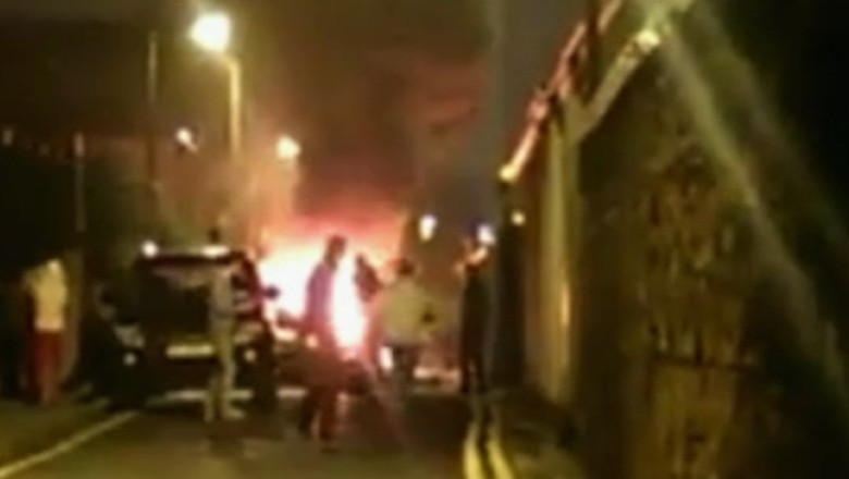 VIDEO. Gangster pacalit de ora de vara: a fost ranit de bomba pe care o voia sa o puna sub o masina Imagine