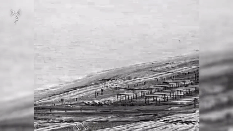 VIDEO Hamas si-a ascuns arme pe fundul marii. Israelienii le-au gasit si le-au detonat Imagine
