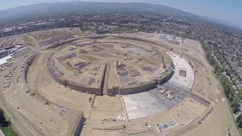 VIDEO. Imagini surprinse cu o drona: sediul de 5 miliarde de dolari al Apple prinde contur Imagine