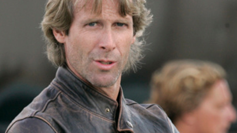 VIDEO. Incident la CES. Regizorul Michael Bay a plecat de pe scena in timpul unei prezentari Imagine