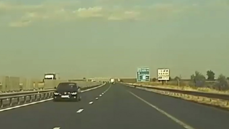 VIDEO. Inconstienta pe autostrada: O soferita a fost filmata cand mergea pe contrasens Imagine