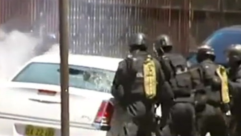 VIDEO. Interventie antiterorista la Sydney: un barbat ameninta ca se arunca in aer in fata Parlamentului Imagine