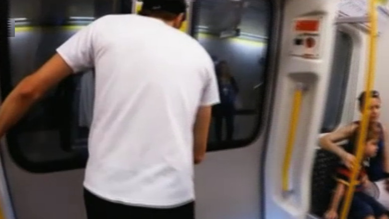VIDEO. Intrecere inedita la Londra: sportiv britanic, la fel de rapid ca metroul Imagine