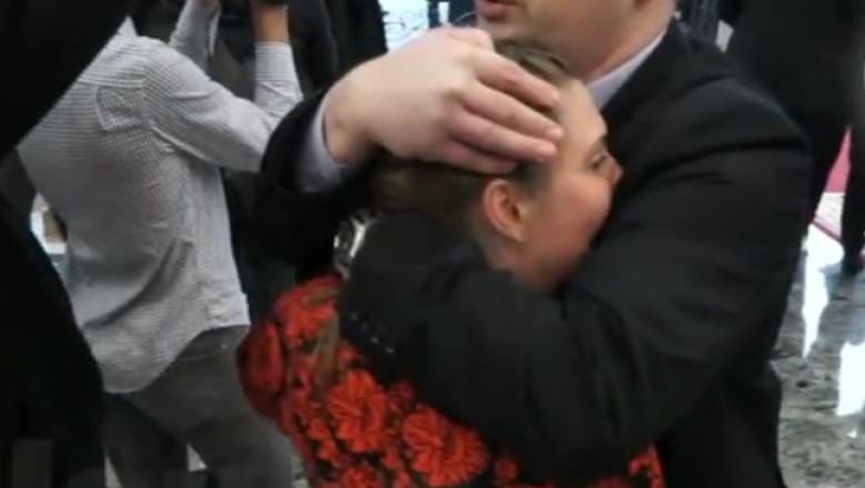 VIDEO. Jurnalista rusa, impiedicata sa ii adreseze o intrebare lui Porosenko Imagine