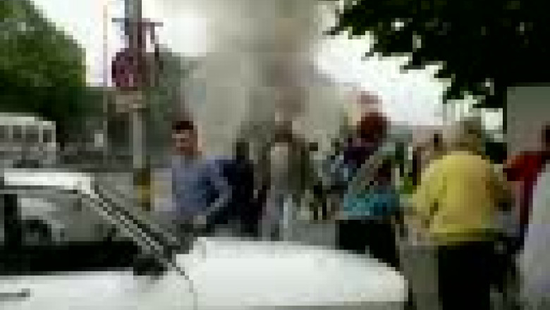 VIDEO. Masina in flacari, in Oradea  Imagine