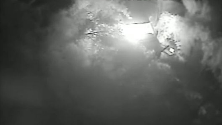 VIDEO. Masinile unui primar din Valcea au fost incendiate Imagine