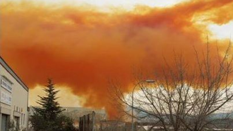 VIDEO. Nor toxic deasupra unui oras din nord-estul Spaniei Imagine