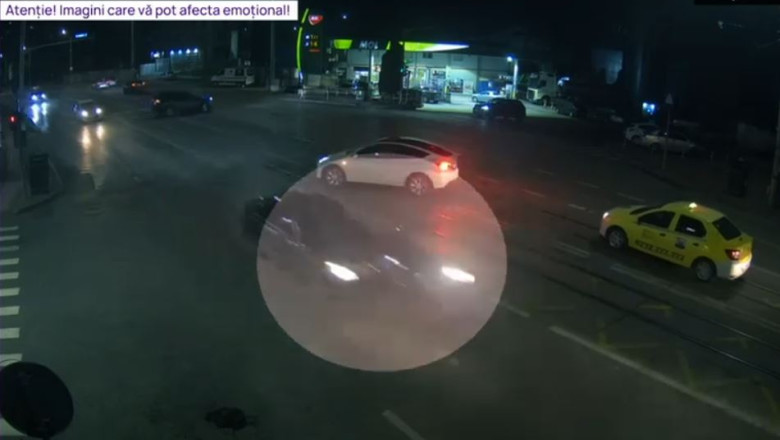VIDEO O avocata a lovit intentionat cu masina un motociclist. Femeia a fost retinuta pentru tentativa de omor Imagine