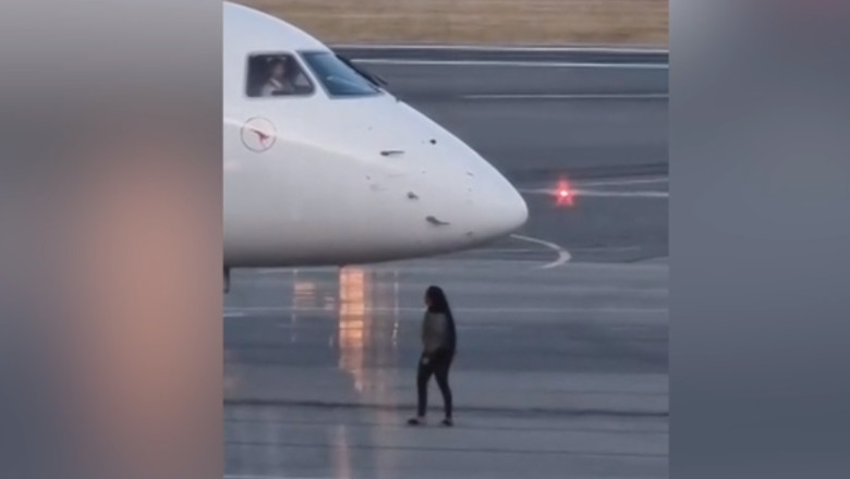 VIDEO O femeie care a pierdut avionul a fugit pe pista si i-a facut semn pilotului sa opreasca ca s-o ia si pe ea Imagine