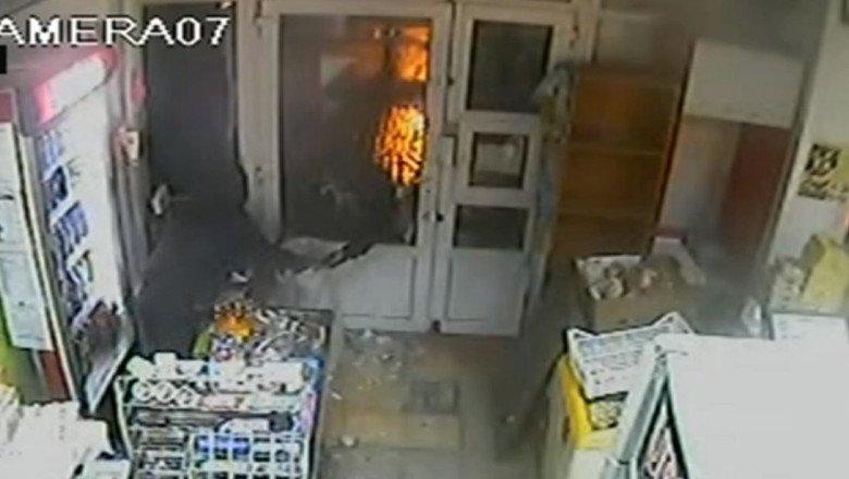 VIDEO. O grupare de hoti din Brasov, surprinsa de camerele de supraveghere Imagine