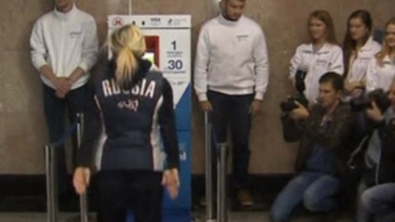 VIDEO. Oferta speciala la Moscova: 30 de genuflexiuni pentru un bilet de metrou Imagine