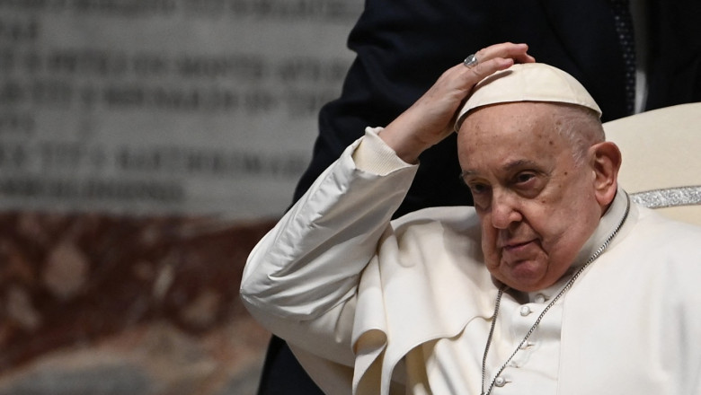 VIDEO Papa Francisc lauda „capacitatea de dialog” a Chinei si sustine ca e o „tara deosebita” Imagine