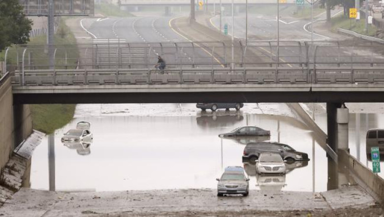 VIDEO. Ploile abundente din ultimele zile au creat haos in Michigan si Maryland Imagine