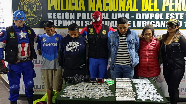 VIDEO. Politistii s-au deghizat in supereroi Marvel si s-au dus dupa traficanti de droguri, la Lima Imagine