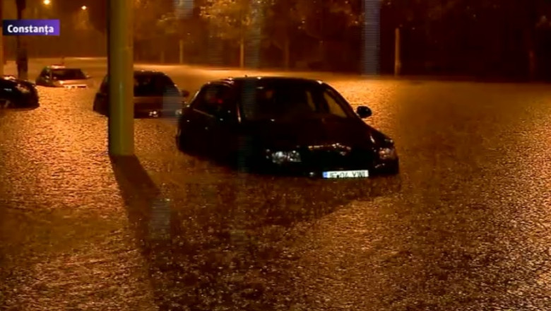 VIDEO. Potop la malul marii. Vremea a stricat planurile turistilor  Imagine