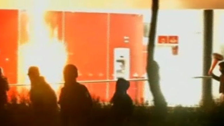 VIDEO. Proteste violente in capitala Mexicului Imagine