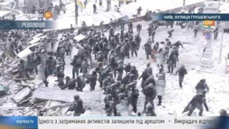 VIDEO. Razboi total in centrul Kievului. Cel putin cinci oameni au murit, iar alti 400 au fost raniti Imagine